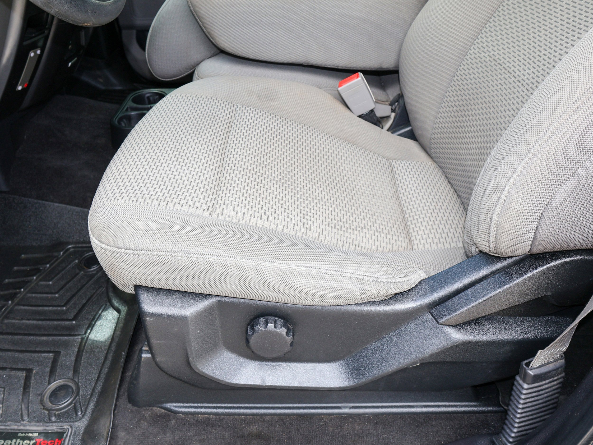 Used 2018 Ford F150 XLT AWD/4WD image 13