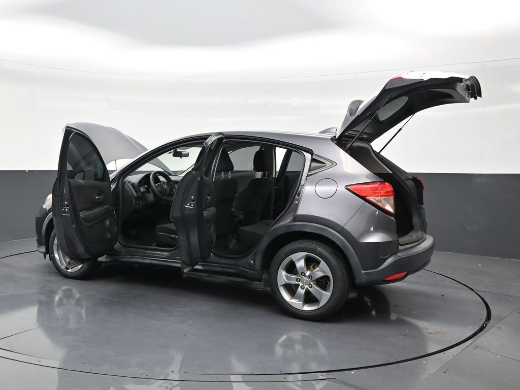 Used 2016 Honda HR-V LX image 31