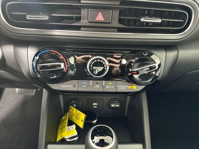 Used 2023 Hyundai Kona SEL image 23