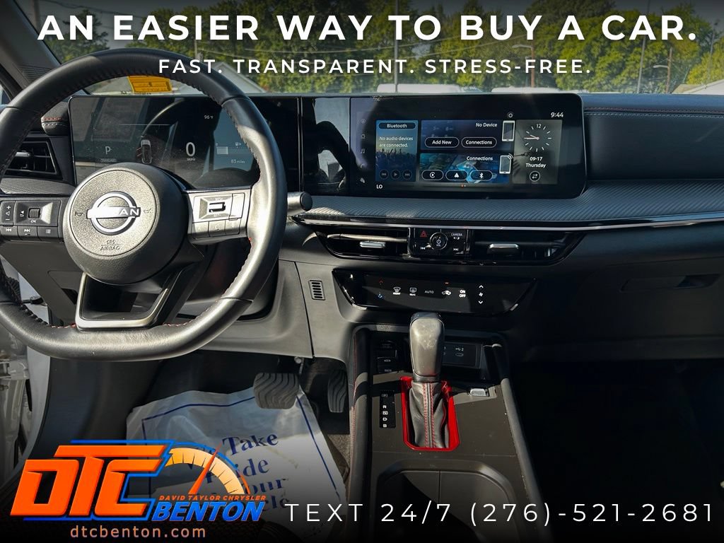 Used 2025 Nissan Kicks SR FWD image 23