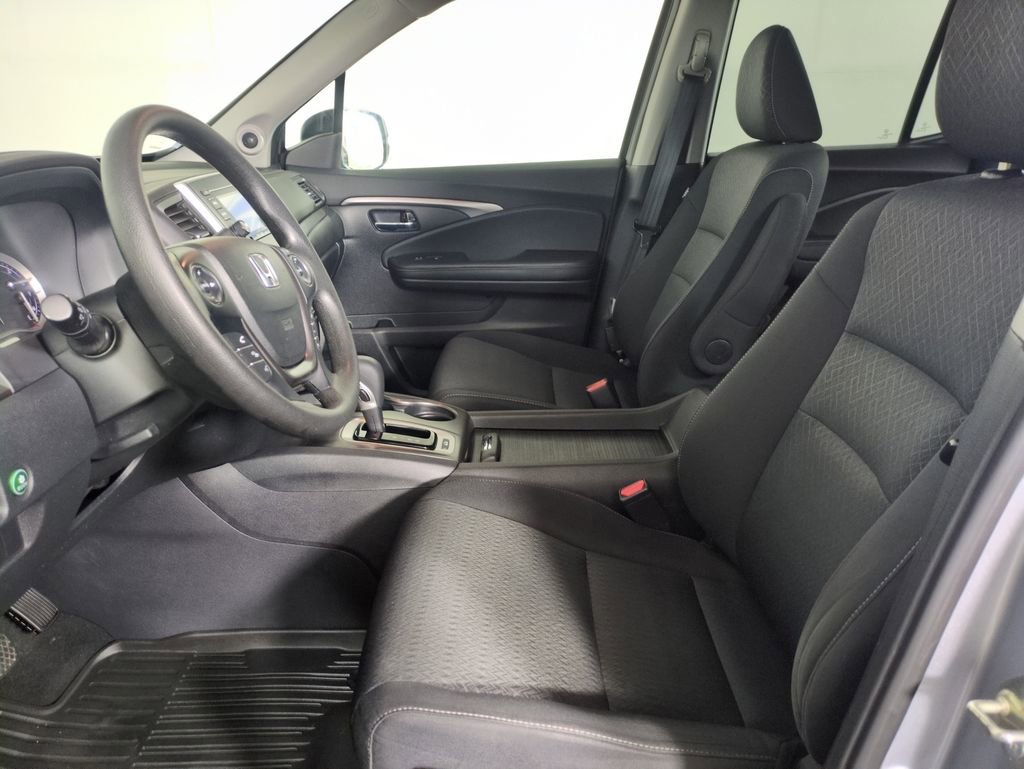 Used 2017 Honda Ridgeline RTS image 11