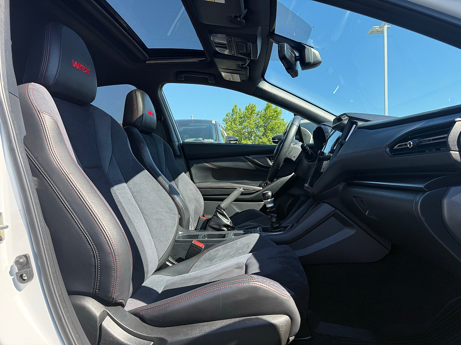 Used 2022 Subaru WRX Limited AWD/4WD image 23