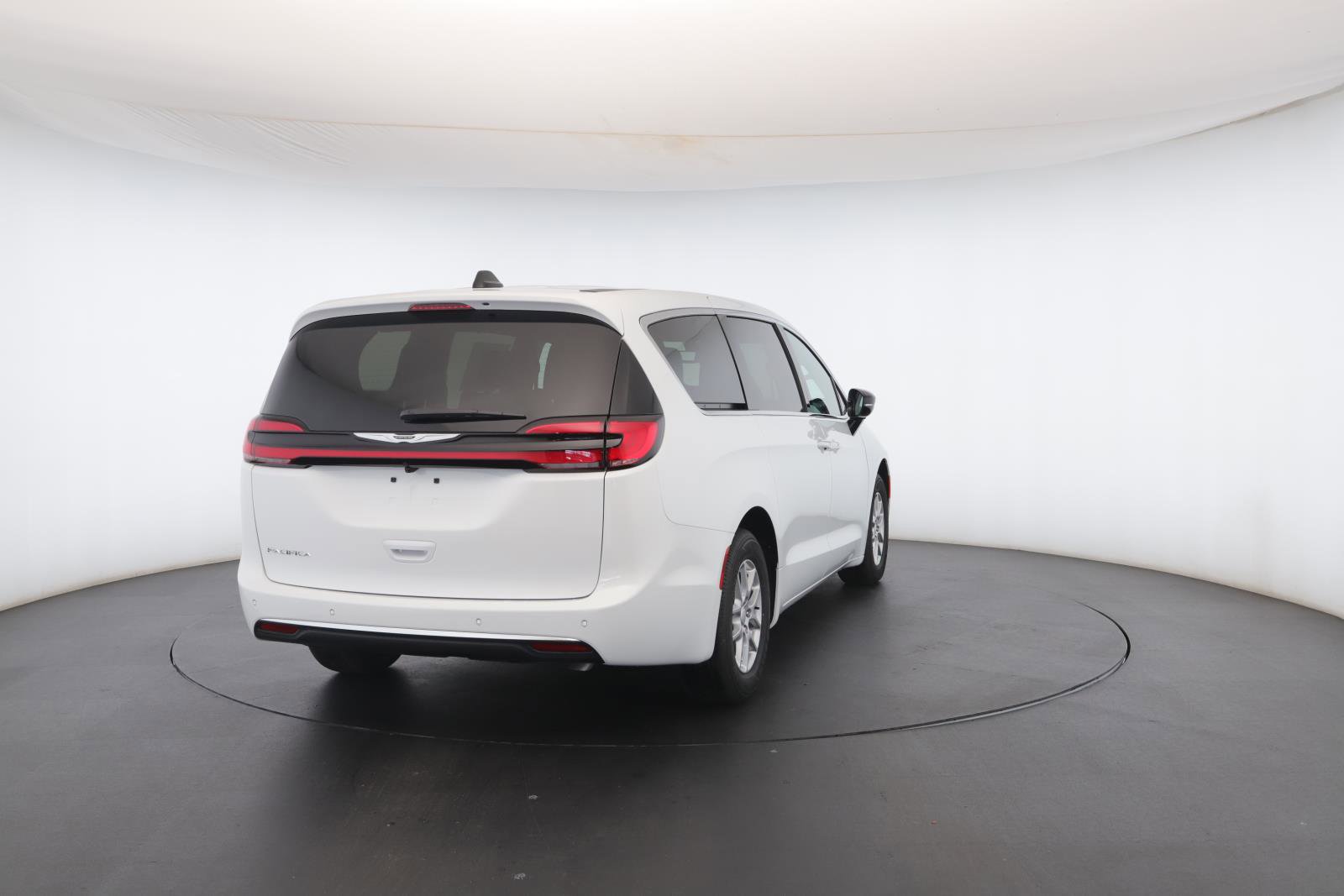 New 2026 Chrysler Pacifica Select image 23
