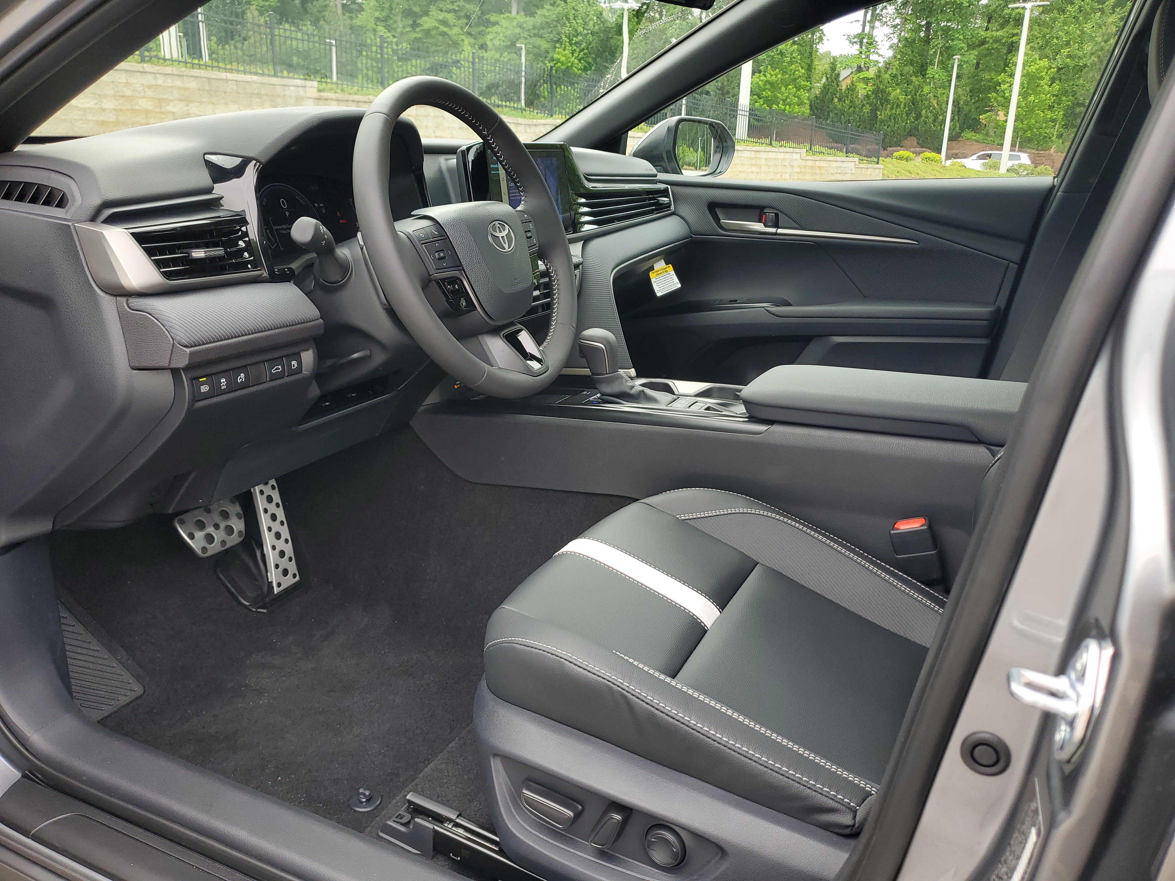 New 2026 Toyota Camry SE FWD image 16