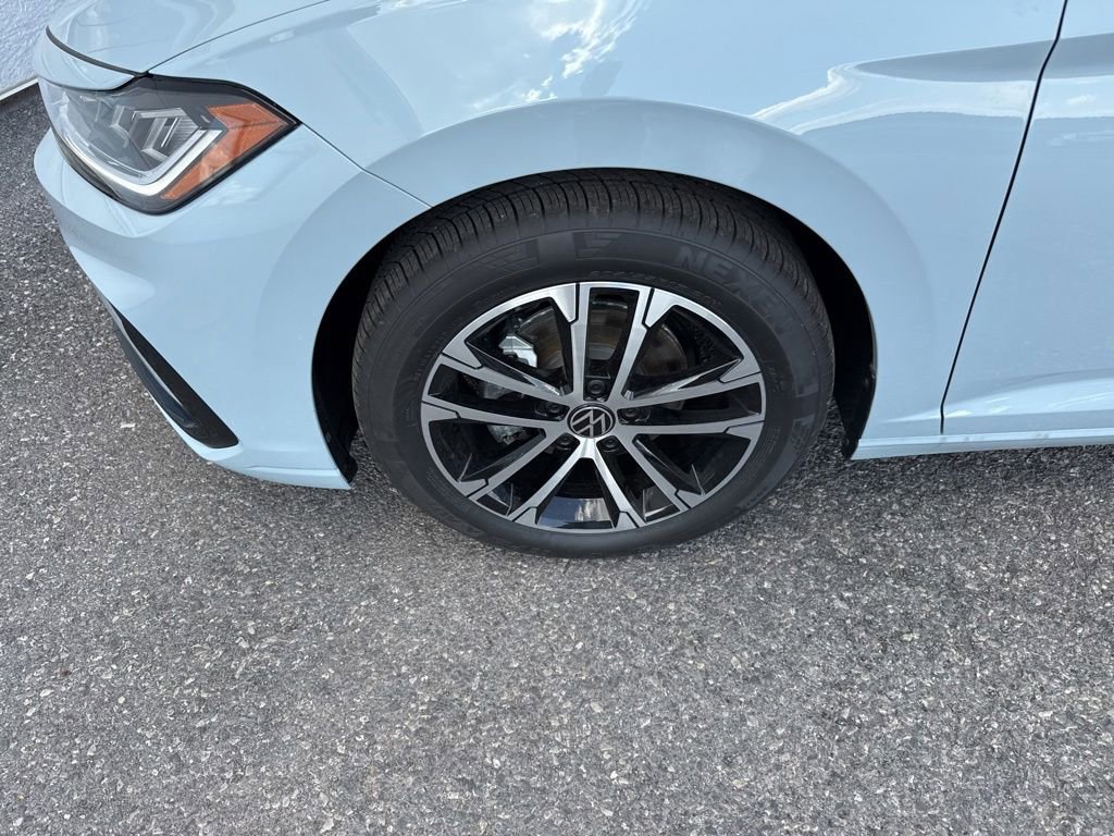 New 2026 Volkswagen Jetta Sport FWD image 9