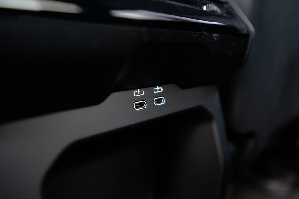 Used 2025 BMW 540i xDrive AWD/4WD image 41