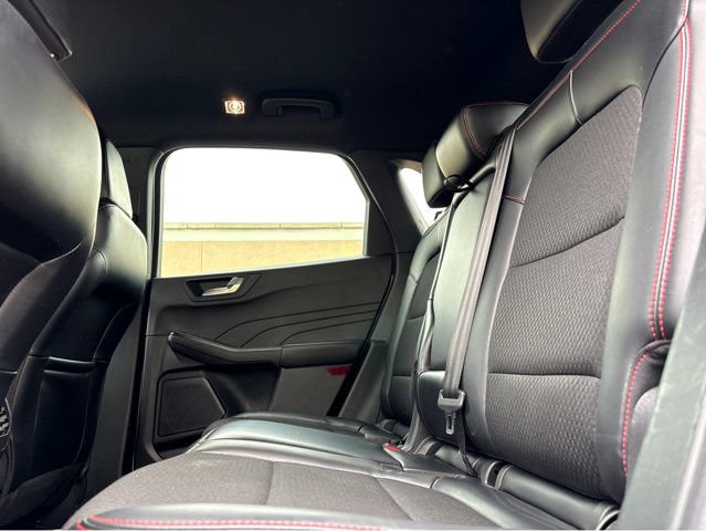 Used 2025 Ford Escape ST-Line FWD image 20