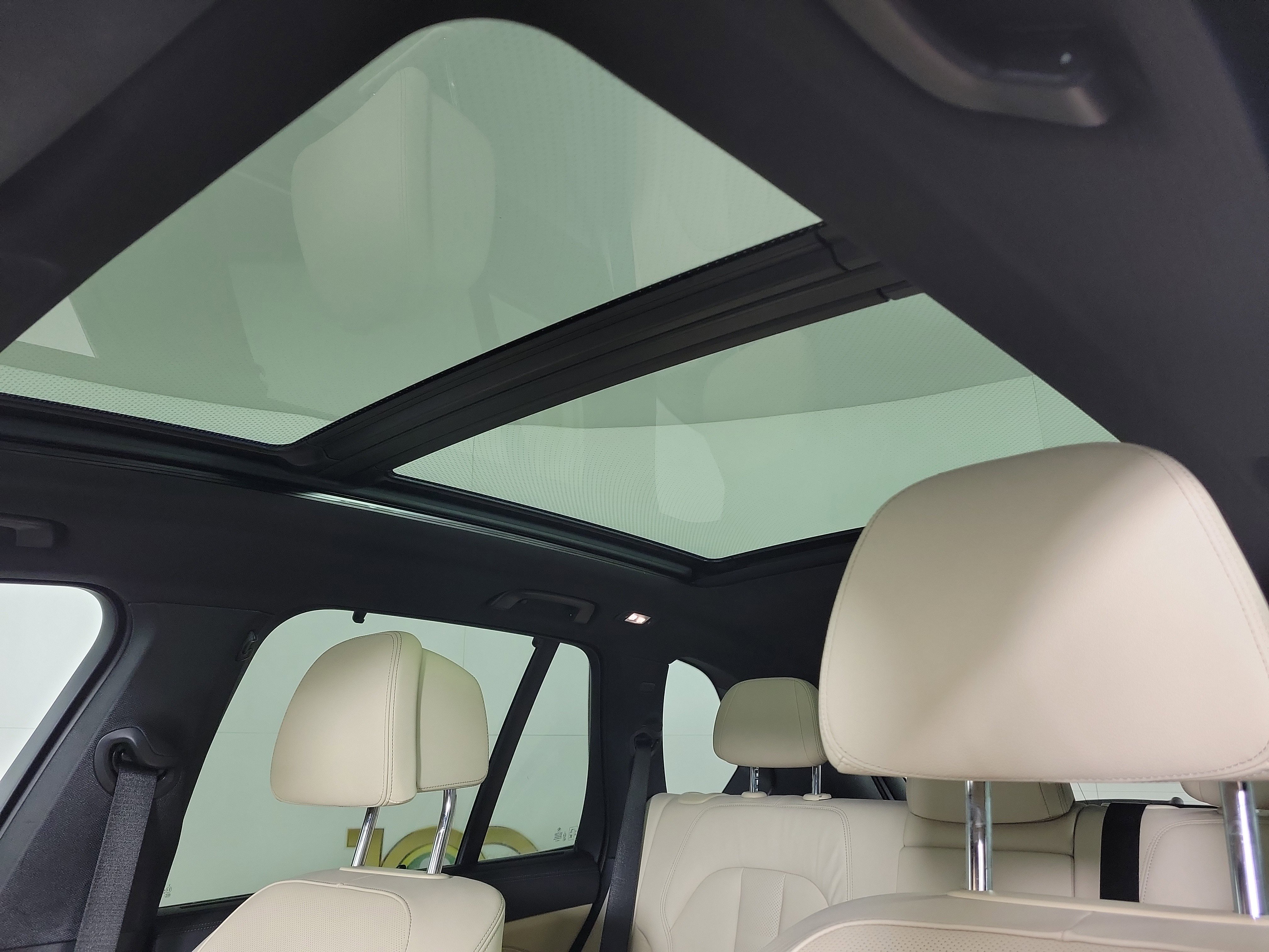 Certified 2022 BMW X5 xDrive45e w/ Executive Package image 20