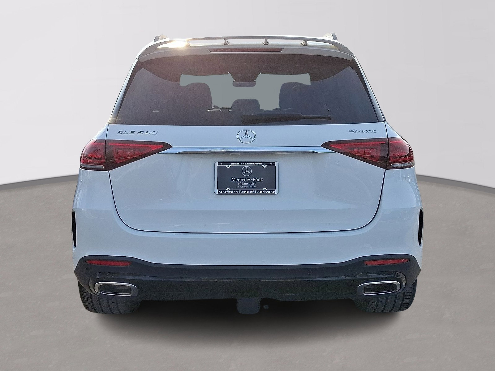 Certified 2022 Mercedes-Benz GLE 580 4MATIC w/ Night Package image 5