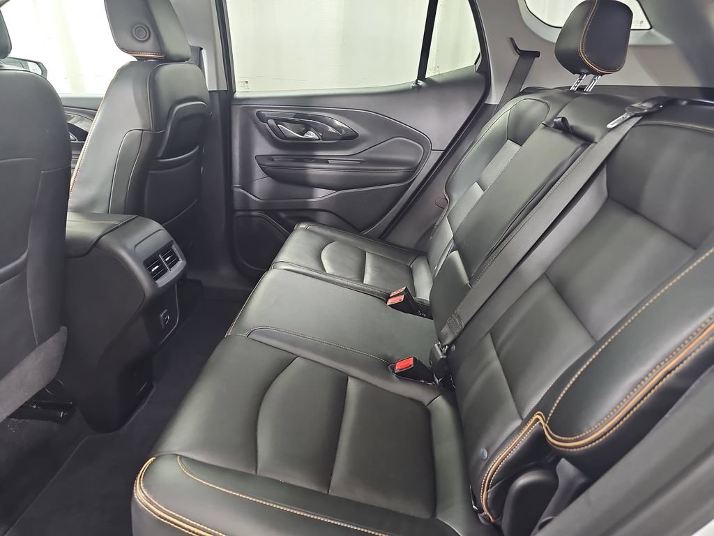 Certified 2023 GMC Terrain AT4 w/ Tech Package AWD/4WD image 18