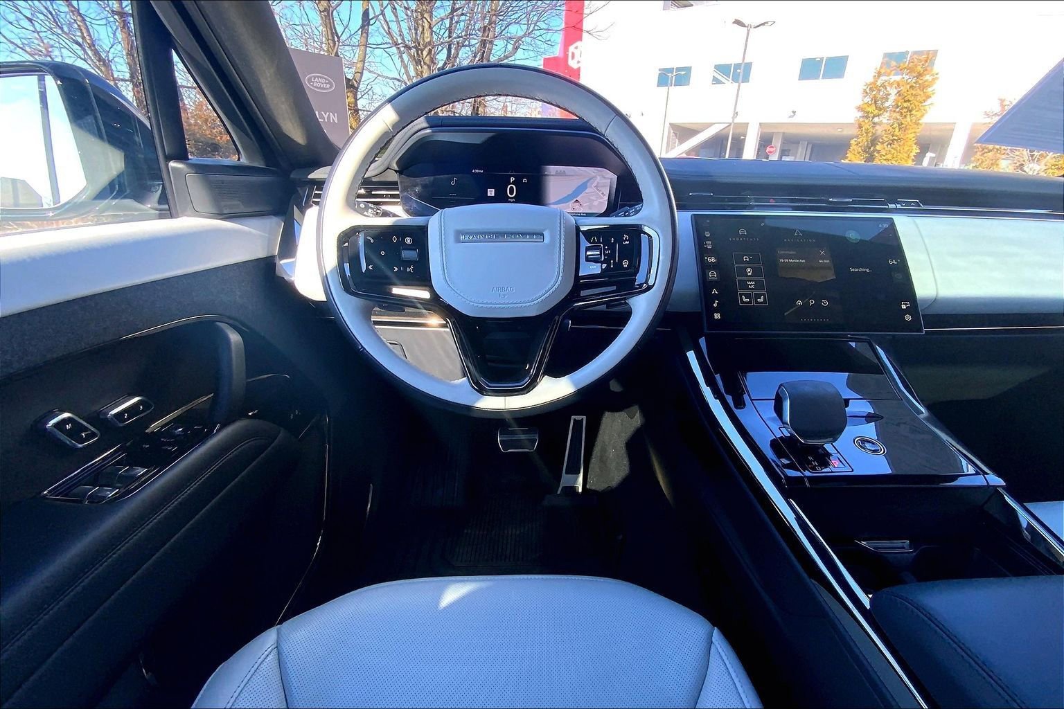 Used 2024 Land Rover Range Rover Sport Dynamic SE image 5