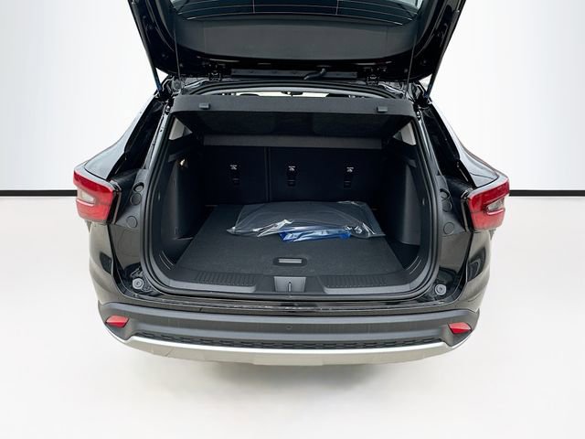 New 2026 Chevrolet Trax LT w/ Driver Confidence Package image 26