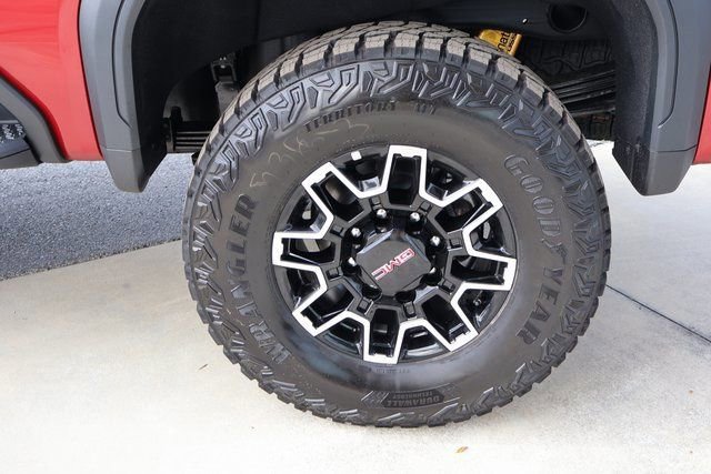 New 2026 GMC Sierra 2500 AT4X image 8