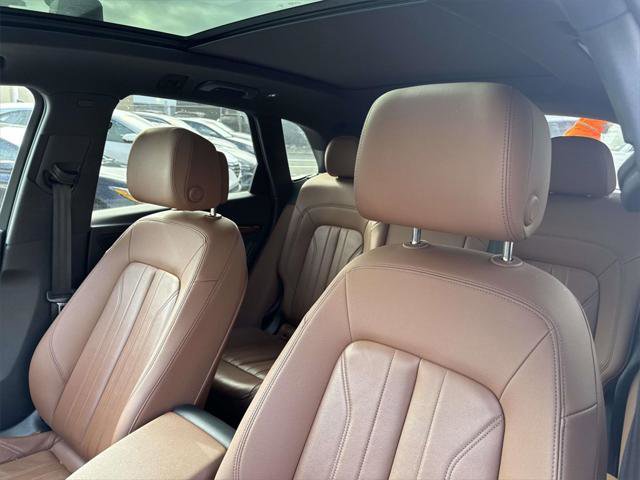 Used 2023 Audi Q5 2.0T Premium Plus image 17
