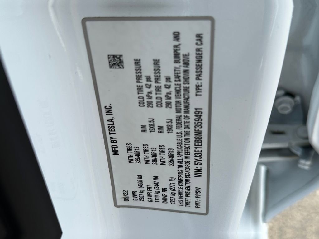 Used 2022 Tesla Model 3 Long Range AWD/4WD image 21