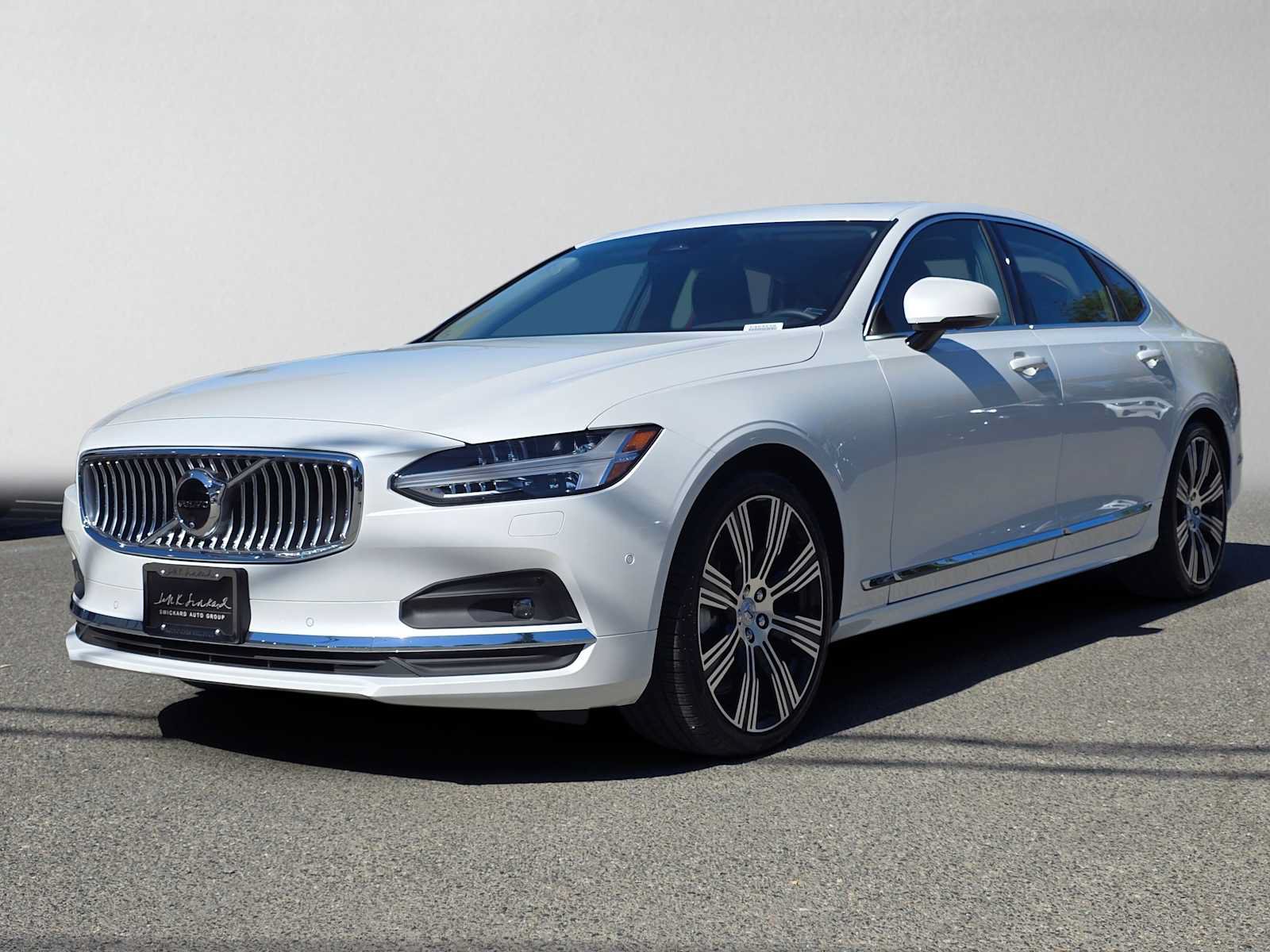 Used 2025 Volvo S90 B6 Plus w/ Protection Package Premier AWD/4WD image 7