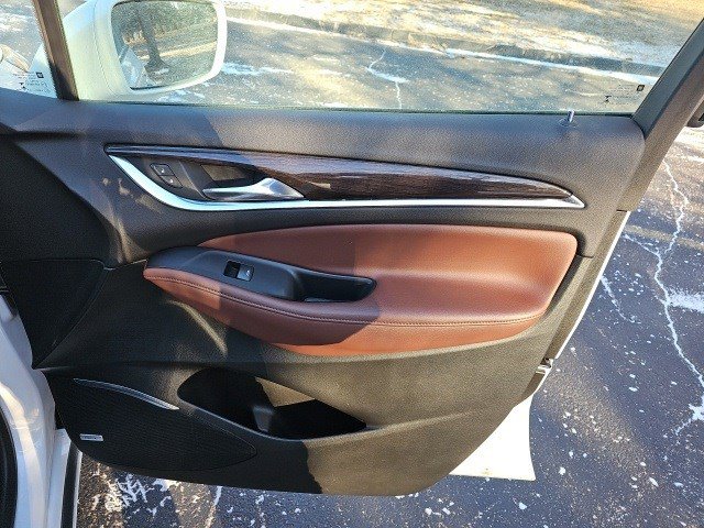 Used 2020 Buick Enclave Avenir w/ Avenir Technology Package image 15