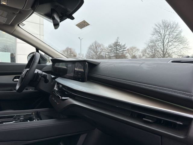 Certified 2025 Nissan Murano SL image 21
