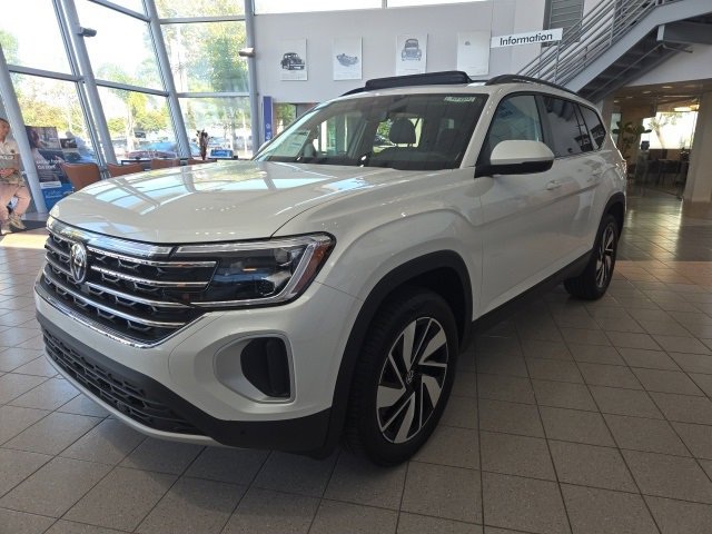 New 2026 Volkswagen Atlas SE image 3