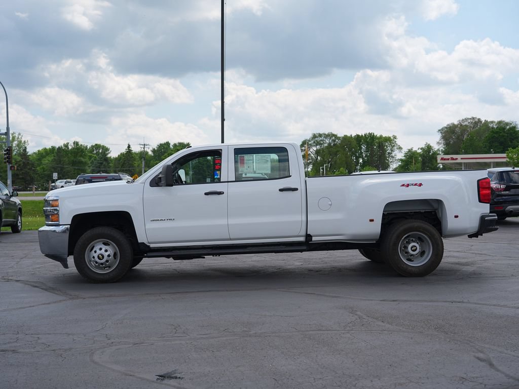 Used 2018 Chevrolet Silverado 3500 W/T AWD/4WD image 6
