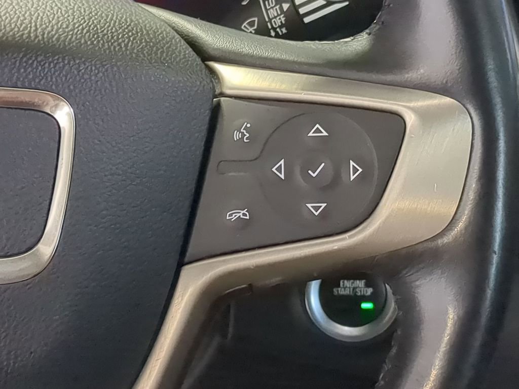 Used 2019 GMC Terrain Denali w/ Comfort Package AWD/4WD image 31