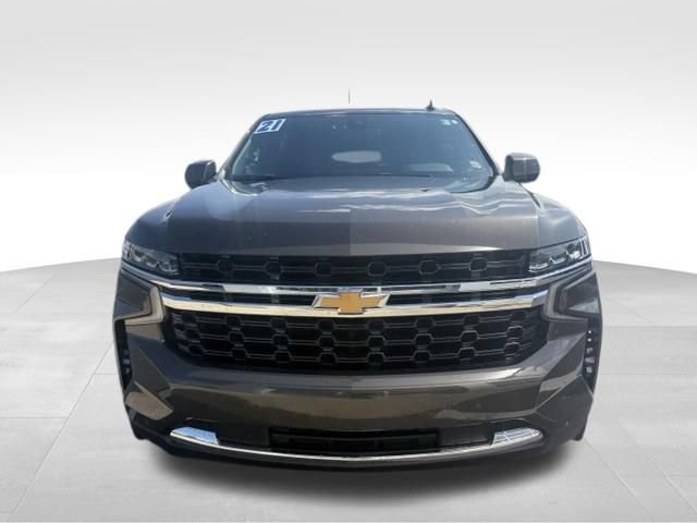 Used 2021 Chevrolet Suburban LS w/ Driver Alert Package AWD/4WD image 2