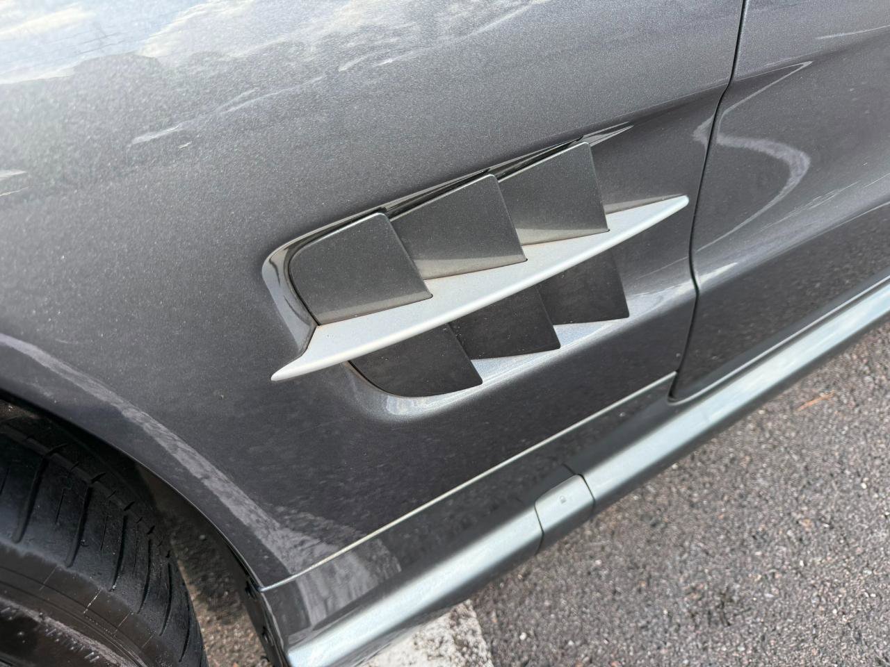 Used 2012 Mercedes-Benz SL 550 image 13