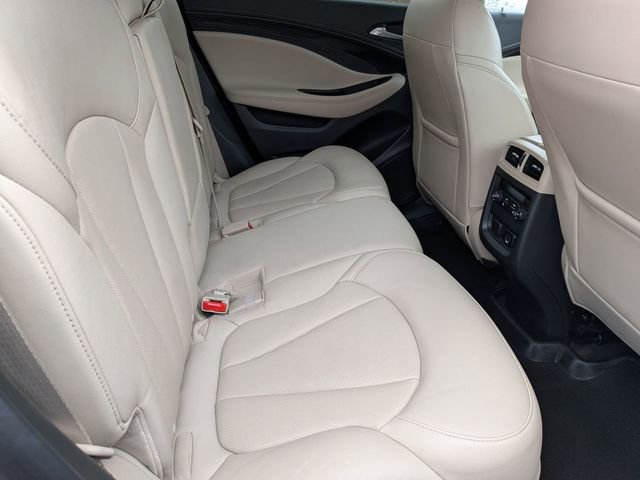 Used 2018 Buick Envision Essence image 29