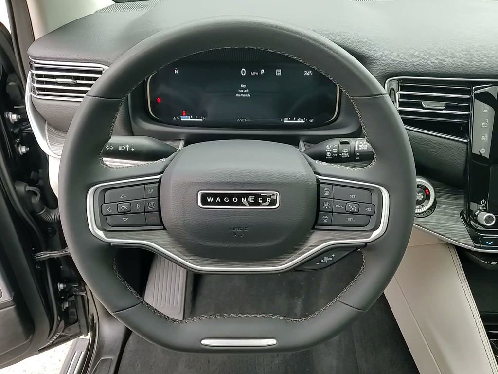 Used 2024 Jeep Wagoneer L Series III w/ Premium Group I image 24