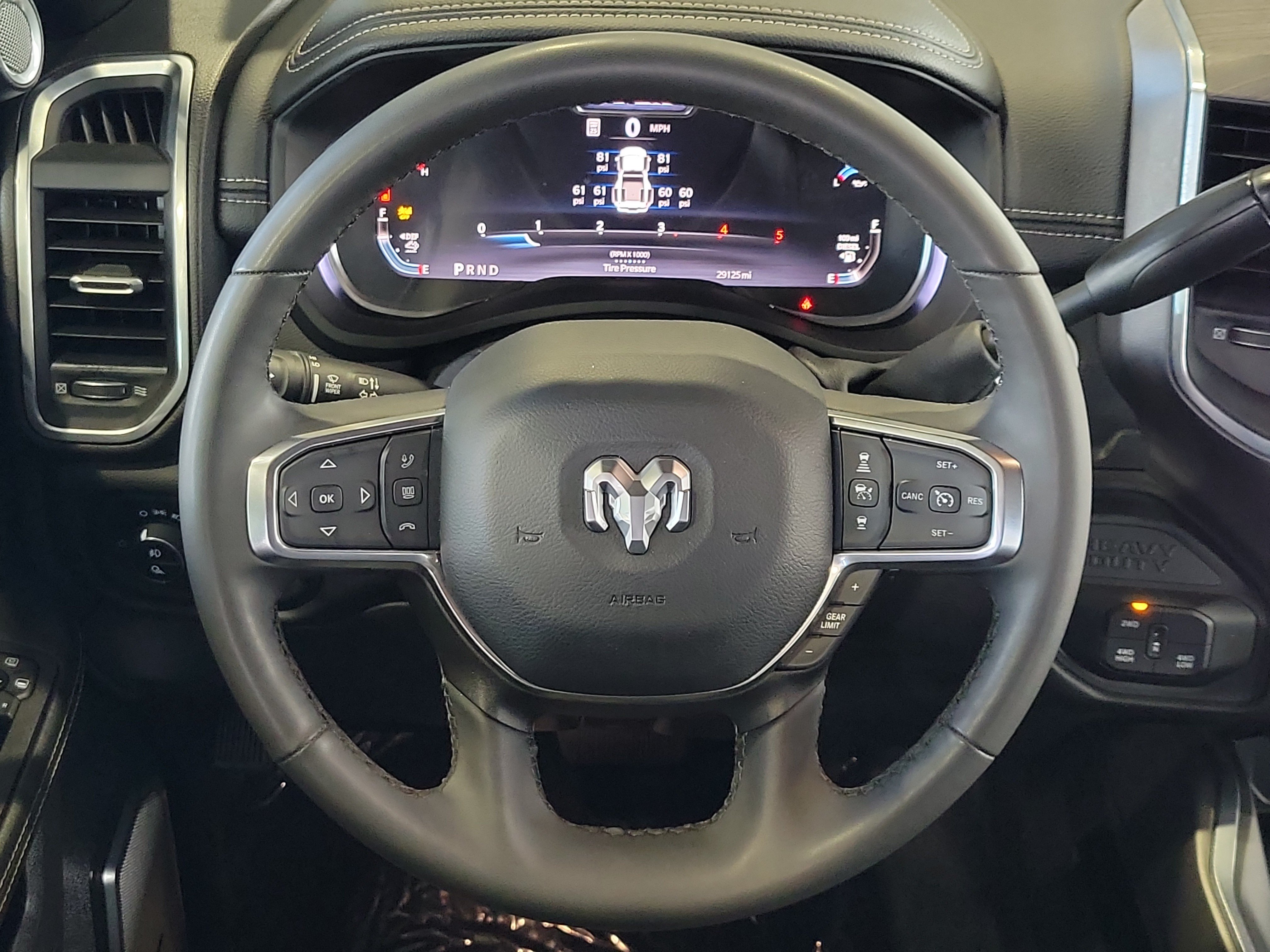 Used 2025 RAM 2500 Limited AWD/4WD image 14