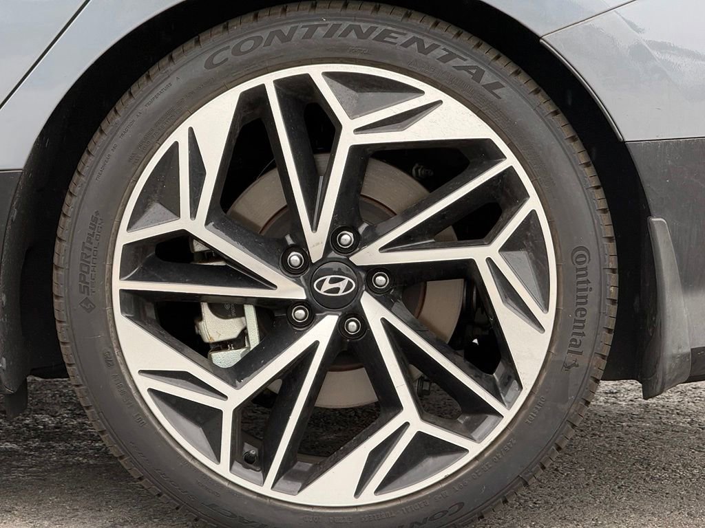 Used 2023 Hyundai Ioniq 6 SEL RWD image 3
