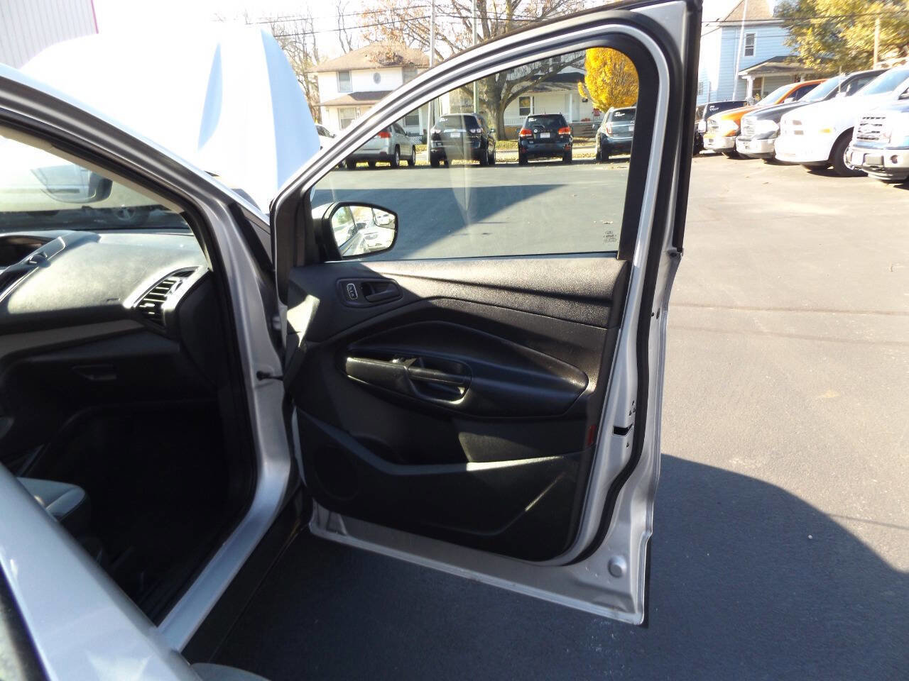 Used 2018 Ford Escape S image 26