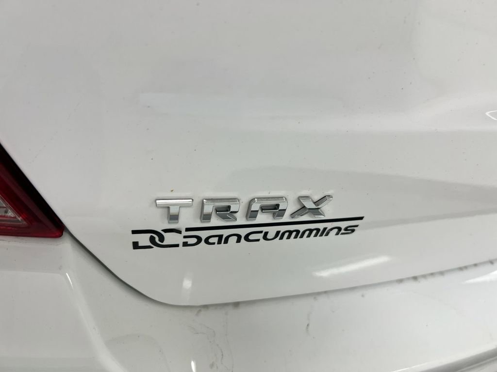 Used 2020 Chevrolet Trax LS FWD image 25