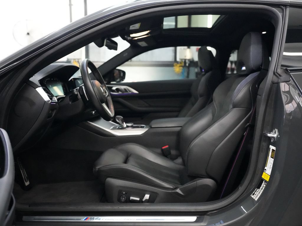 Used 2022 BMW M4 Competition w/ Executive Package RWD image 28
