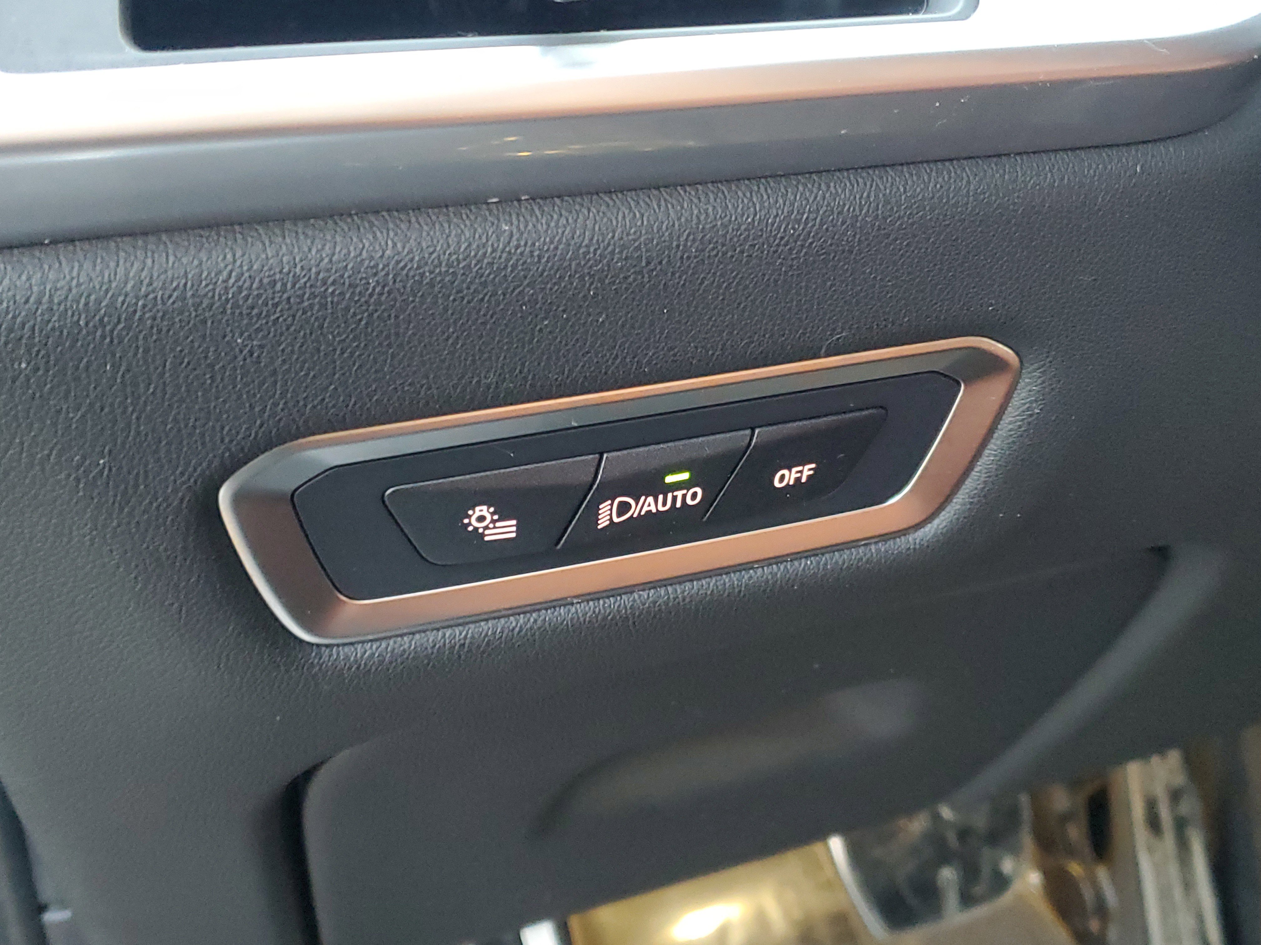 Certified 2024 BMW X7 M60i w/ Executive Package image 11