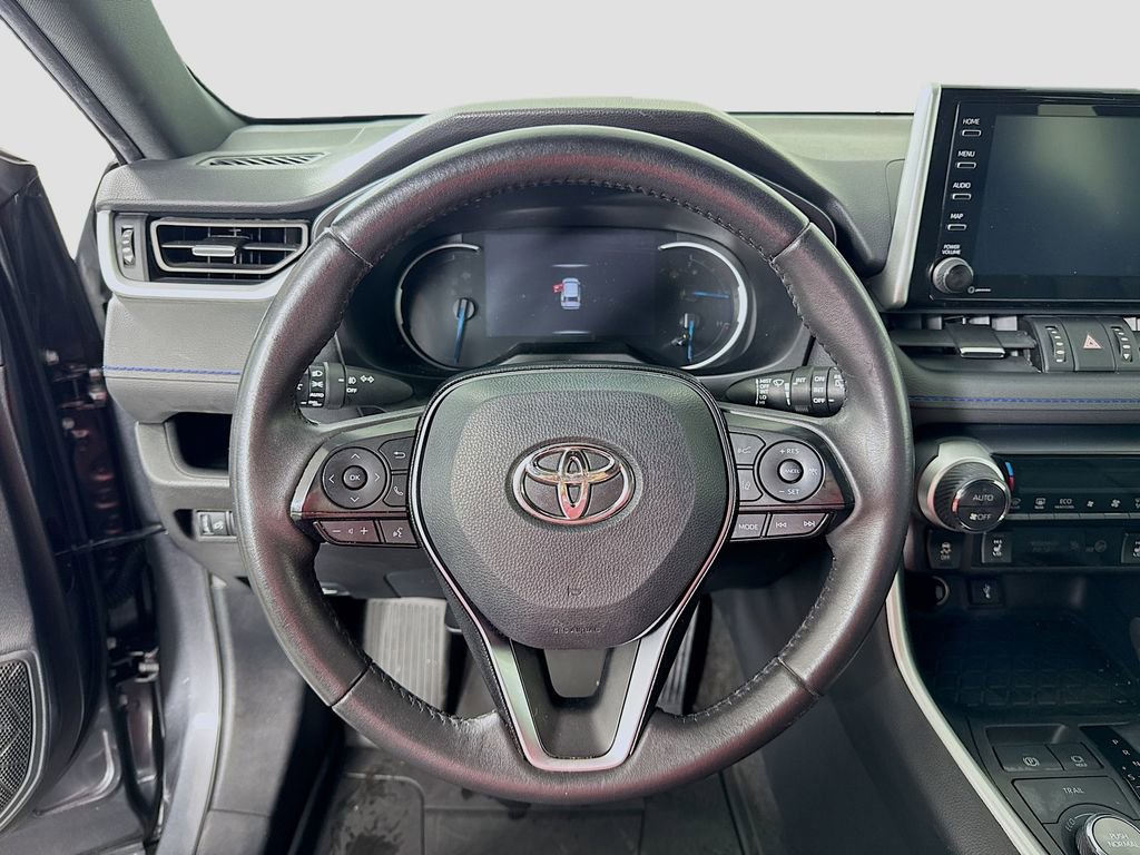 Used 2021 Toyota RAV4 XSE image 11