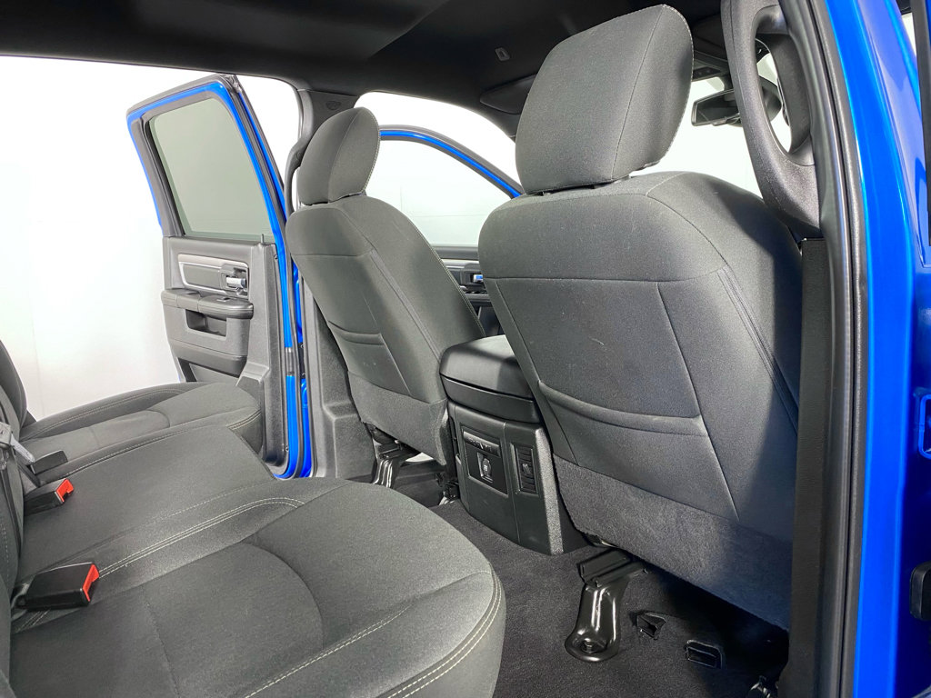 Used 2024 RAM 1500 Classic Warlock AWD/4WD image 27