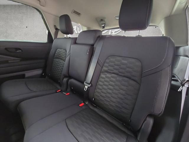 New 2026 Nissan Pathfinder SV image 22