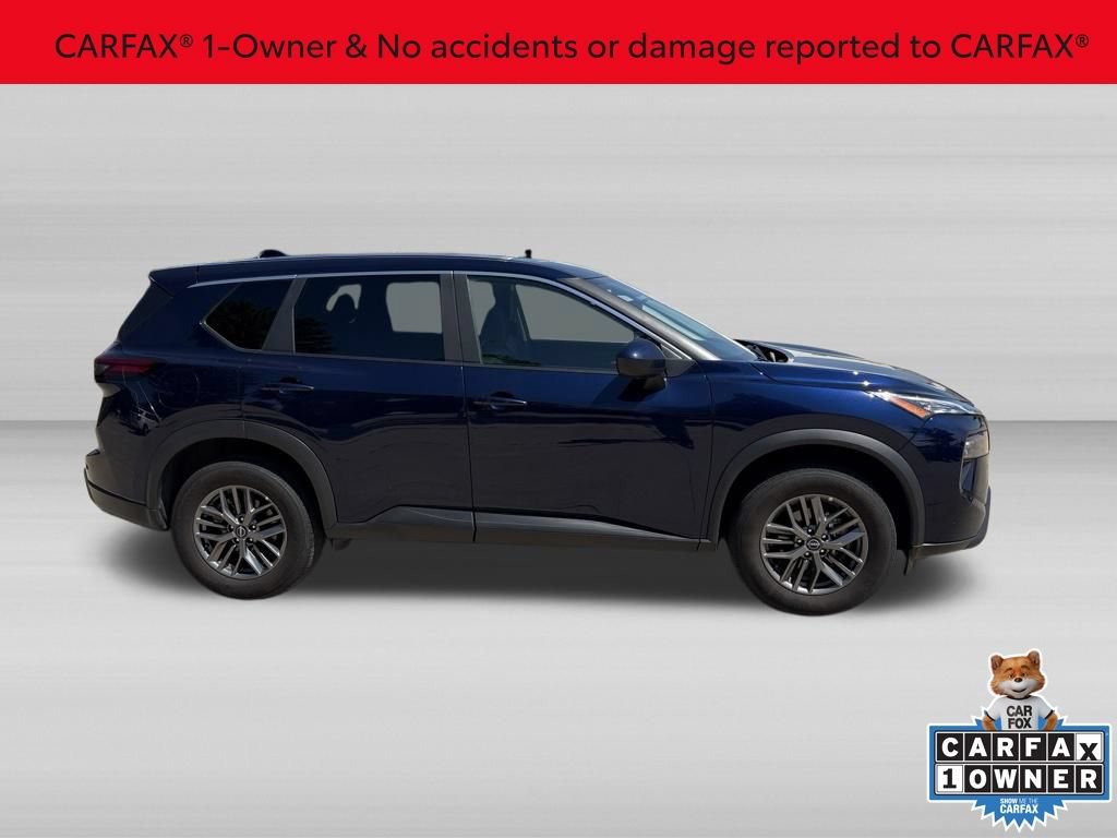 Used 2026 Nissan Rogue SV AWD/4WD image 3