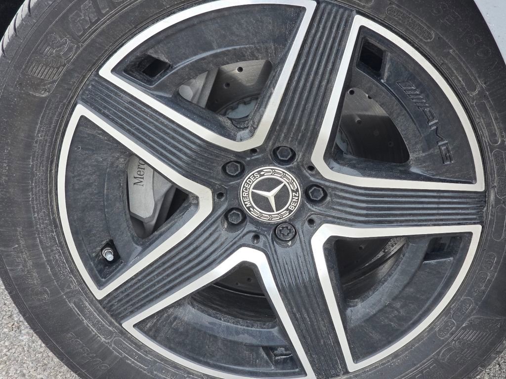 Certified 2026 Mercedes-Benz GLC 300 4MATIC image 11