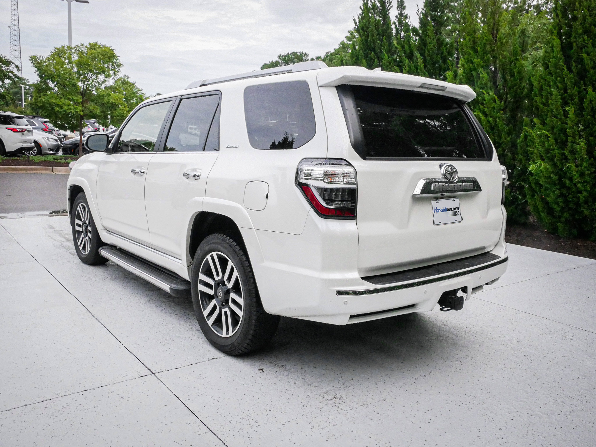 Used 2020 Toyota 4Runner Limited RWD image 9