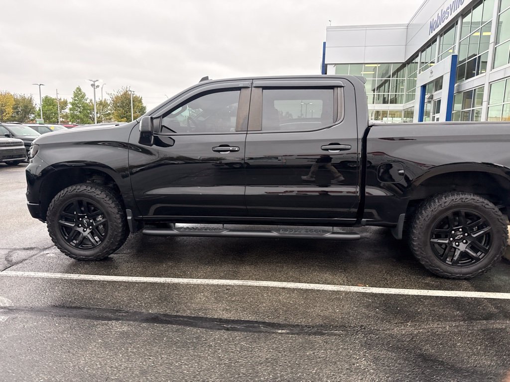 Used 2022 Chevrolet Silverado 1500 LT Trail Boss w/ LT Trail Boss Premium Package AWD/4WD image 7