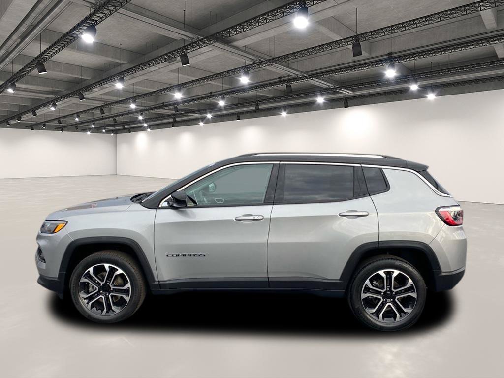 Used 2022 Jeep Compass Limited AWD/4WD image 4