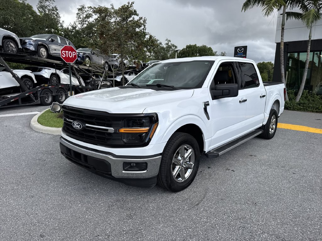 Used 2025 Ford F150 XLT w/ Equipment Group 301A Standard RWD image 9