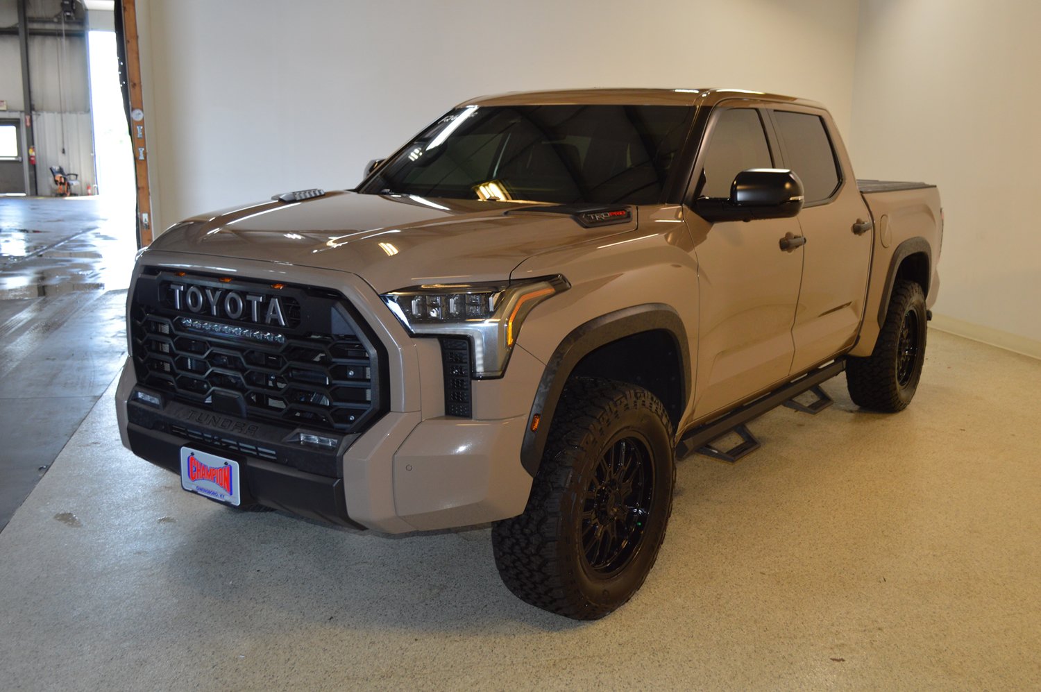 Used 2025 Toyota Tundra TRD Pro w/ TRD Performance Package (TMS) AWD/4WD image 7