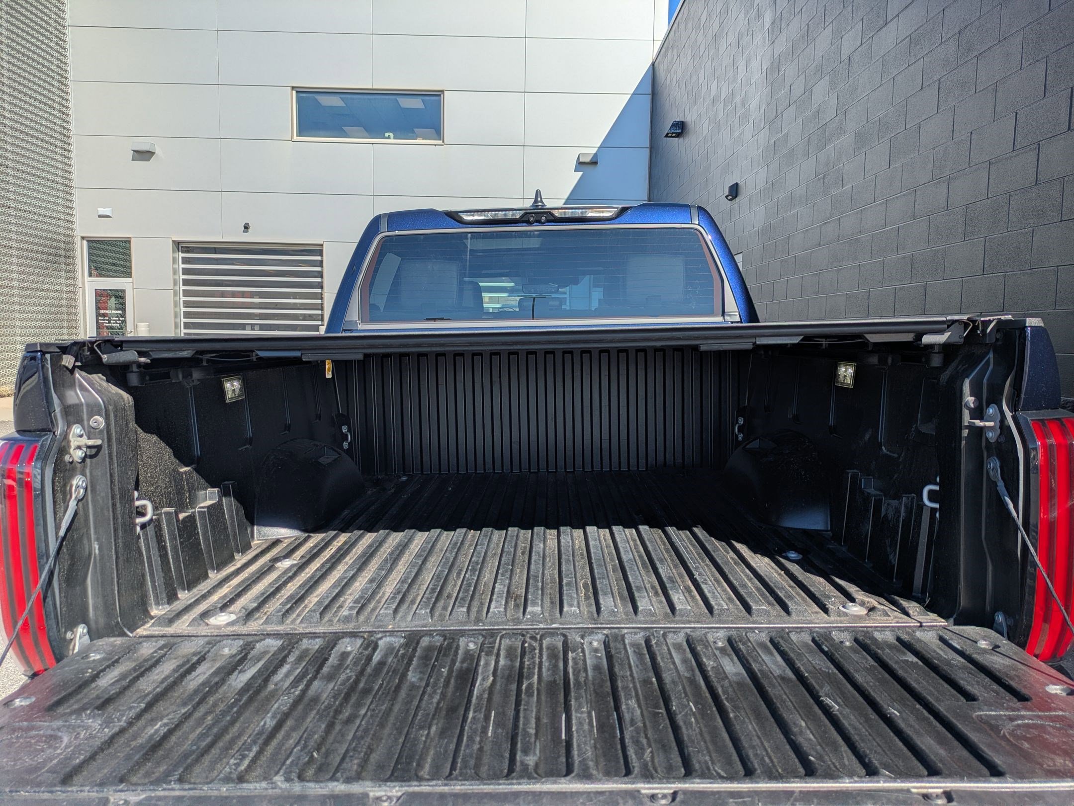 Used 2024 Toyota Tundra Platinum AWD/4WD image 25