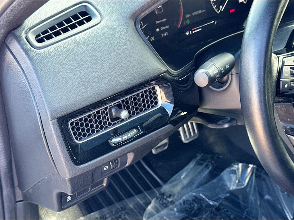 Used 2024 Honda Civic Sport image 10