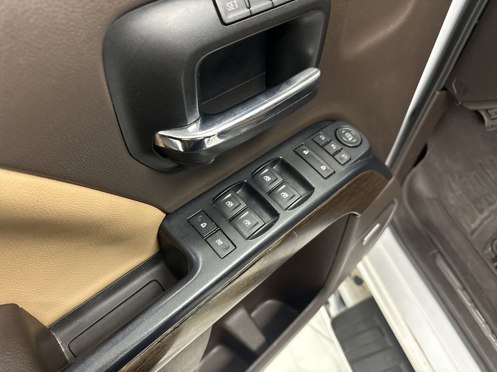 Used 2018 GMC Sierra 2500 Denali w/ Duramax Plus Package image 24