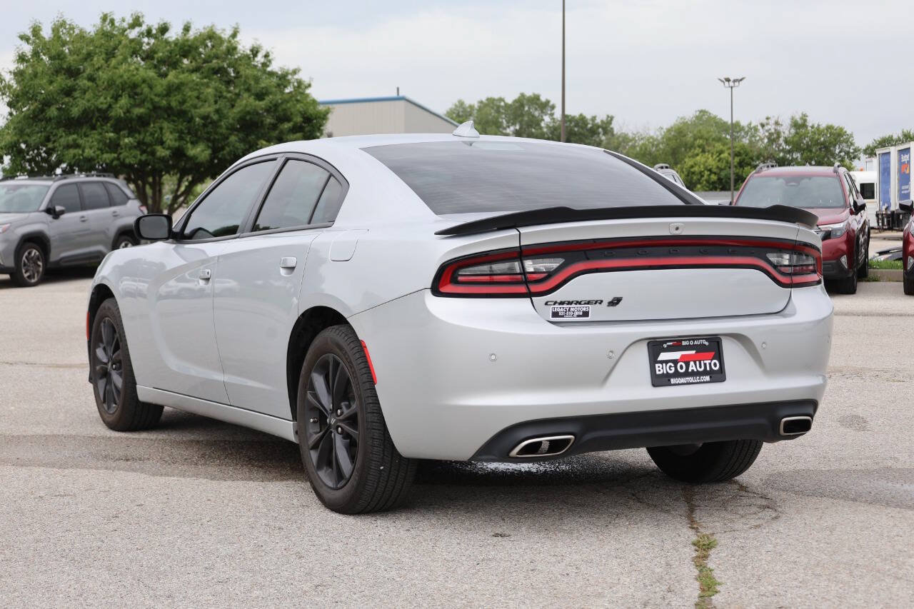 Used 2023 Dodge Charger SXT w/ Blacktop Package AWD/4WD image 11