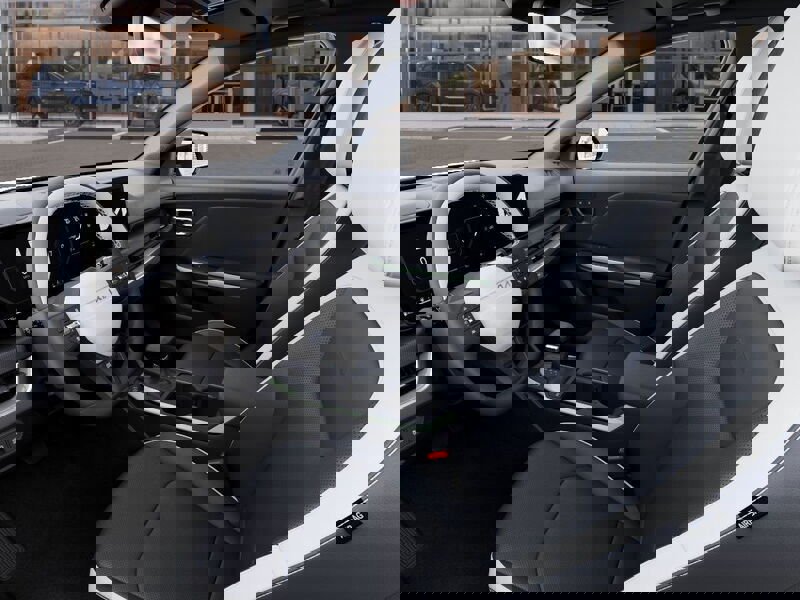 New 2026 Kia K4 GT-Line image 17